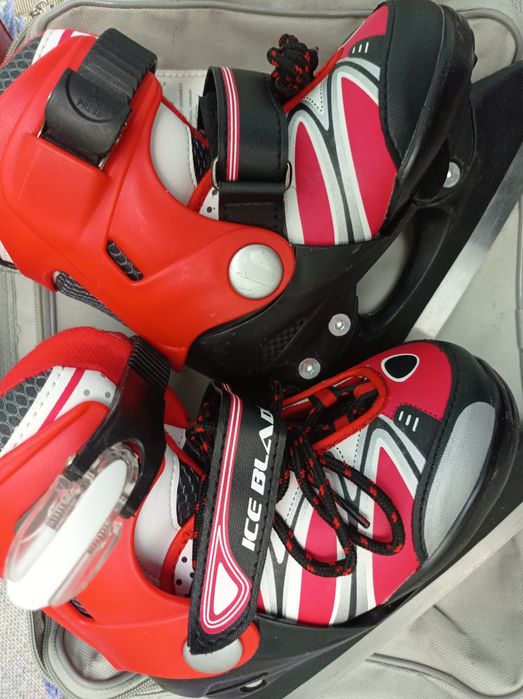 Коньки.  детский