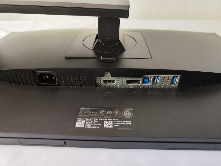2К офис монитор DELL 24 инча