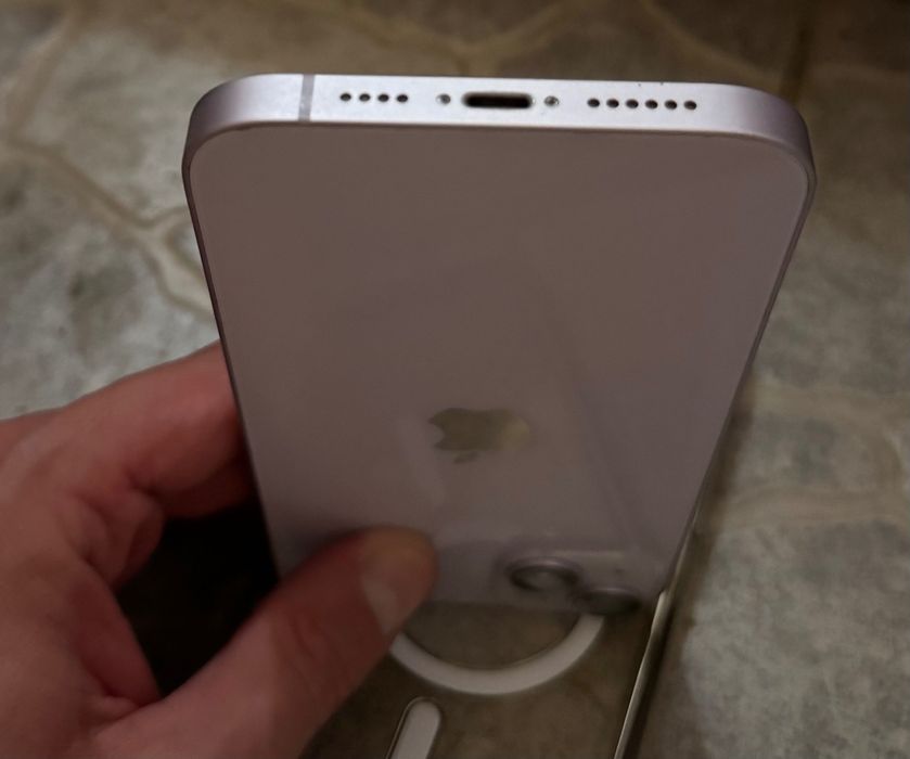 iPhone 14 Plus Baterie 100%
