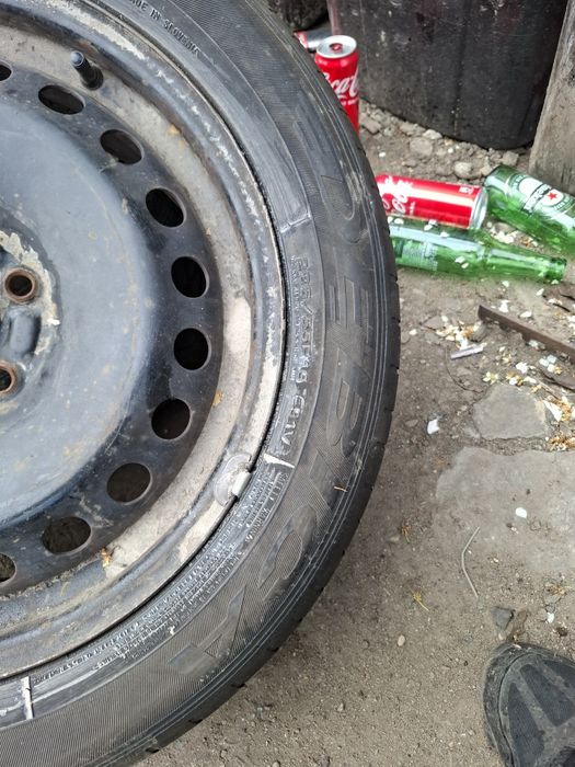 Vand roata rezerva R 16 ford focus 2 merge si pe 3 are si anvelopa 205 55 16