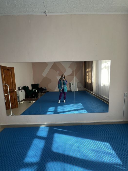 Продам зеркало большое настенное