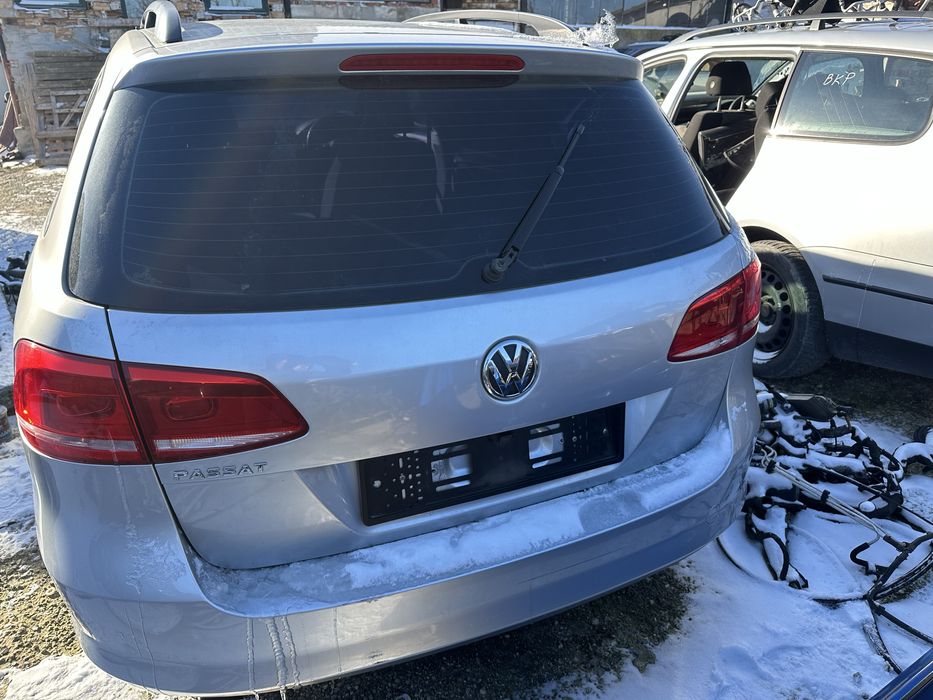 Багажник заден капак пасат б7 комби отличен 2012г