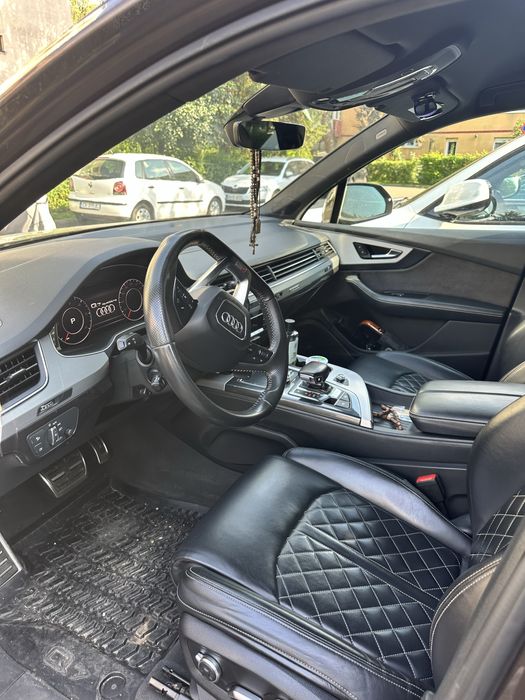 Vand Audi Q 7 S line