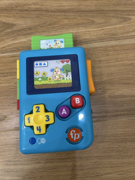 Запазени играчки 1-2 г phisher price, tiny love,win fun