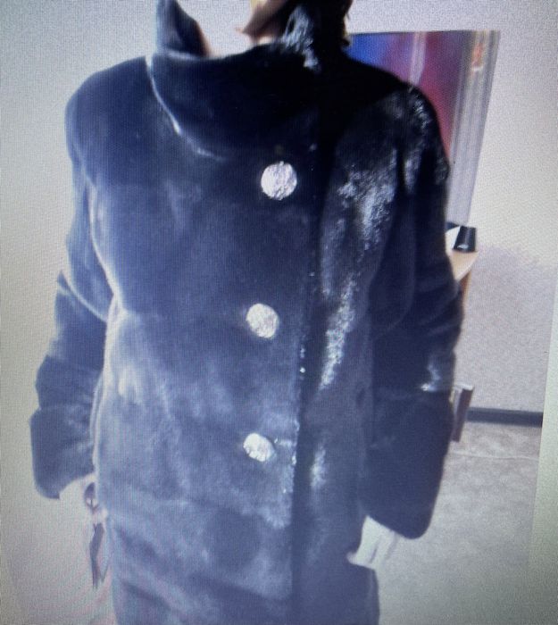 Продам норковую шубу