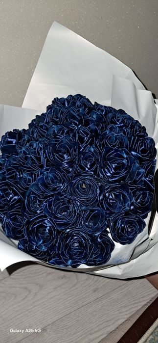 Букет роз из атласной ленты