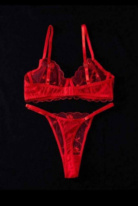 set lenjerie transparenta sexy
