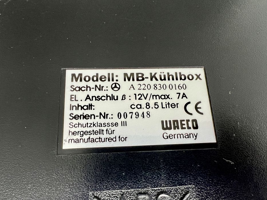 Хладилник WAECO за Мерцедес / Mercedes W220 S-класа