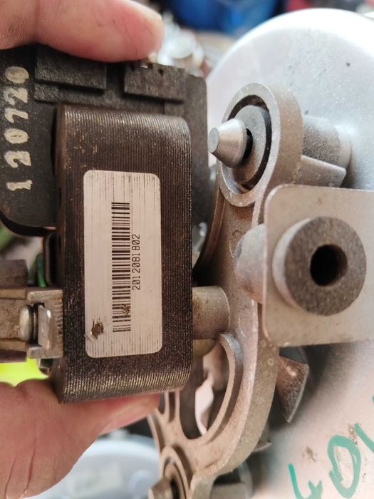 Ventilator centrala termica Motan 40 de Wați