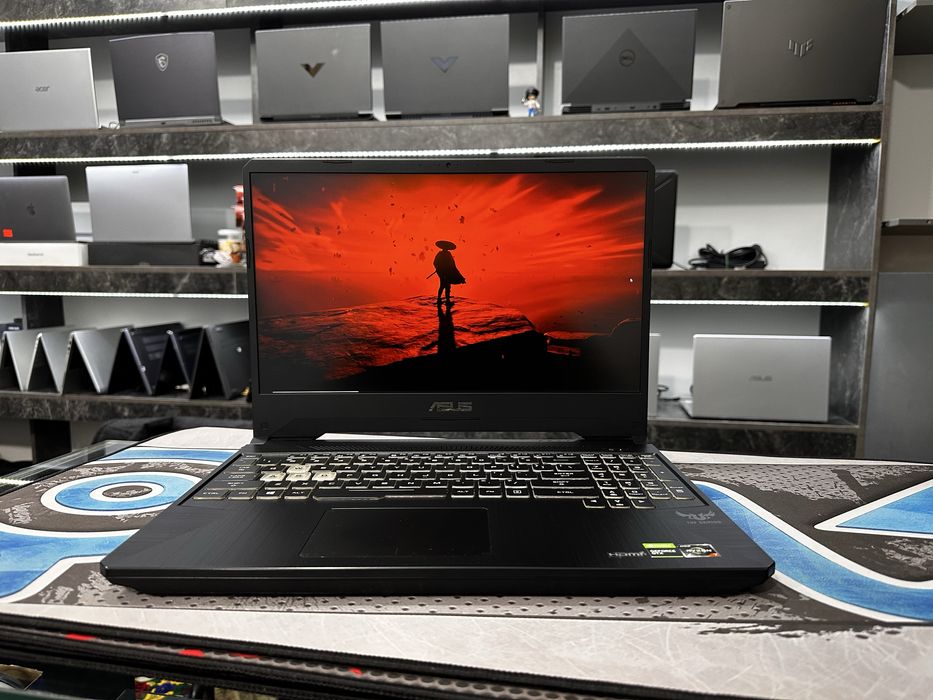 Мощный Игравой ноутбук Asus Tuf Gaming Amd ryzen7-3750H