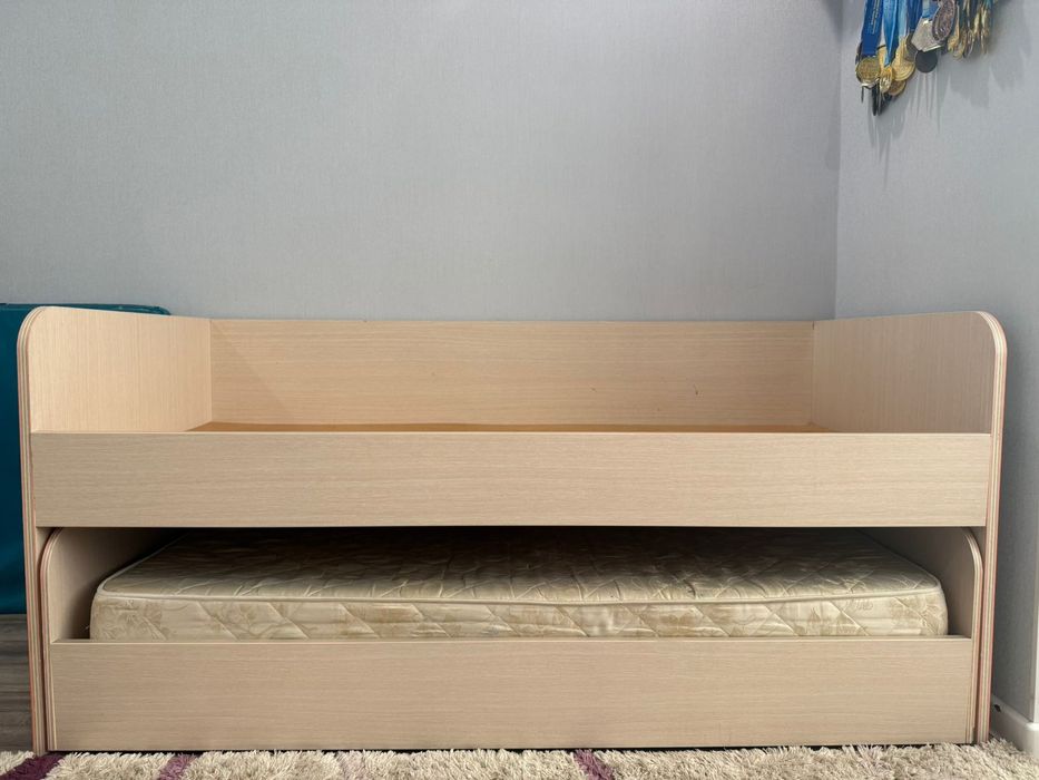 Продам кровать в хорошем состоянии