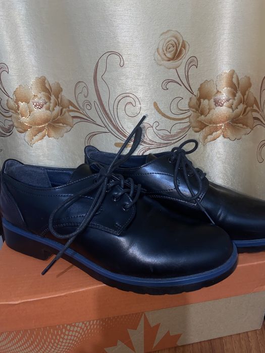 Женский ботинка