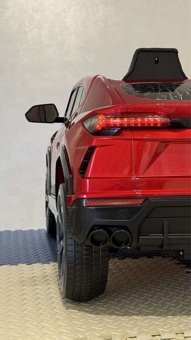 Детская машина Lamborghini Urus 12V, с пультом (bolalar mashinasi)