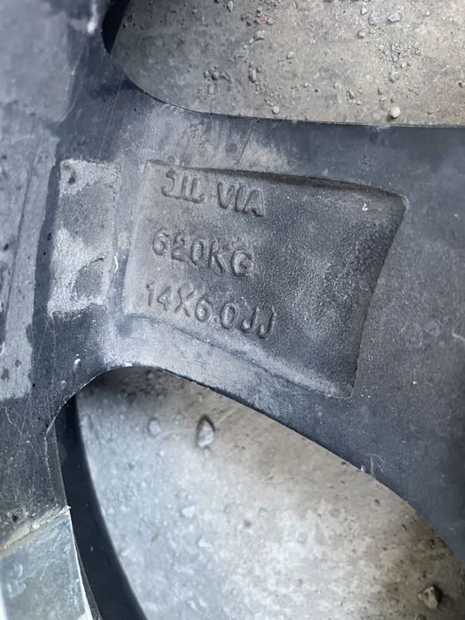 Диски с шинами vossen r14