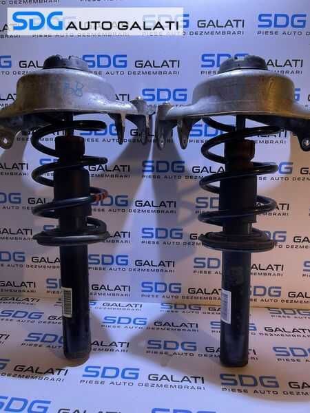 Set Amortizoare Telescoape Fata Stanga Dreapta cu Arcuri si Flanse Audi A4 B8 2008 - 2015 Cod 8K0413031BG 8K0413031AF