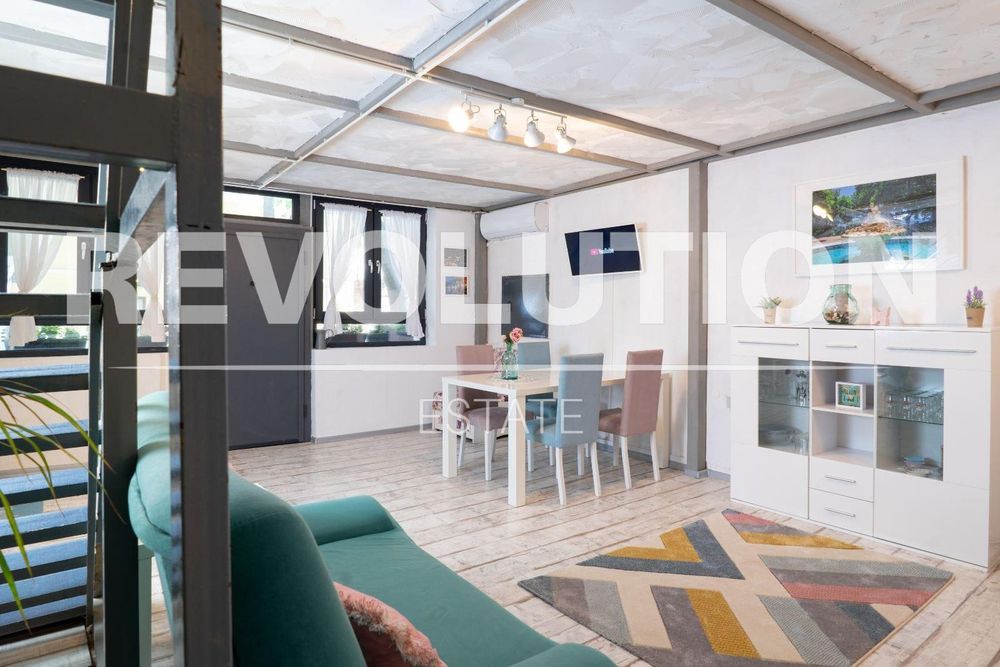 Дава се под наем Къща в Варна, Център - 78 кв.м за 500 € - Снимка #1