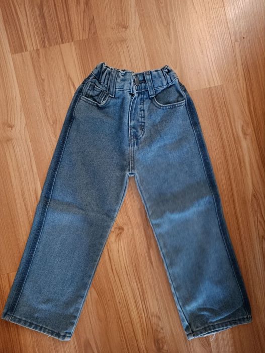 Джинсы на девочку рост 100