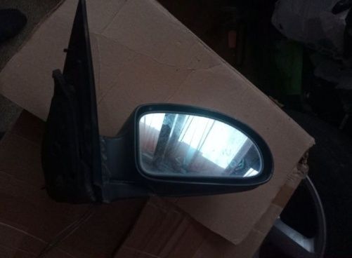 Vand oglinda dreapta manuala ford focus 1