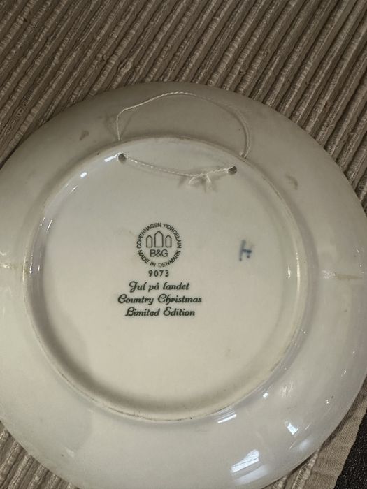 Датски порцеланови декоративни чинии за стена