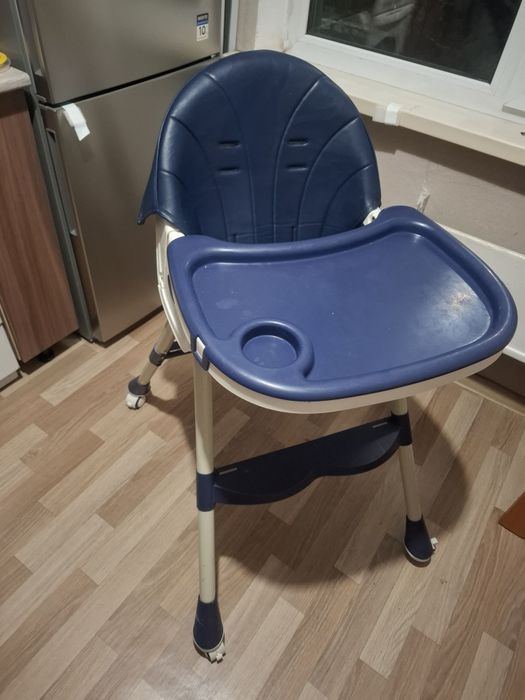 Продам стульчик для кормления