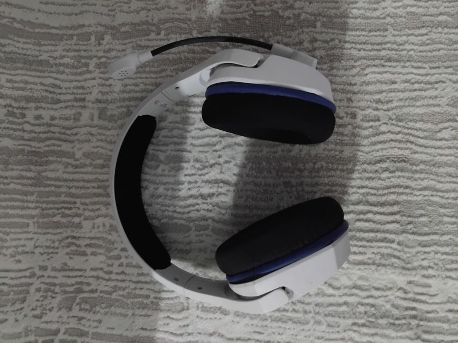 Продам наушники для пс 4