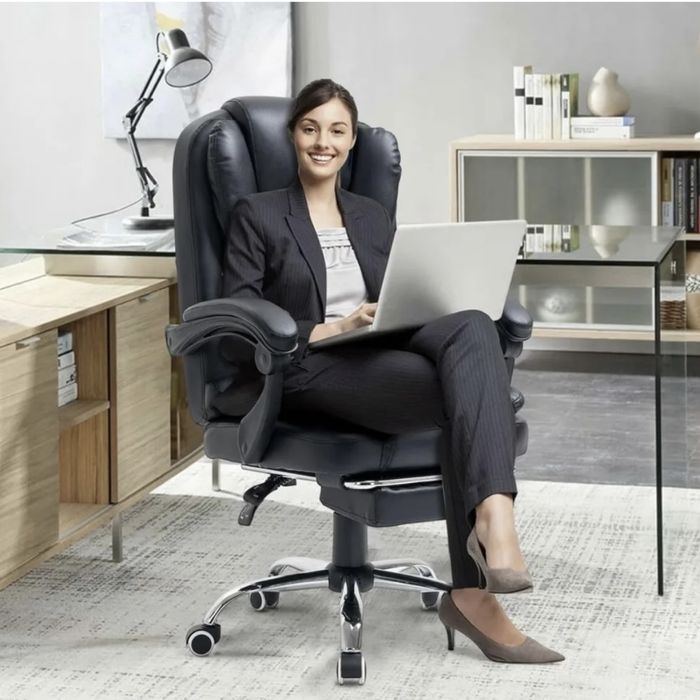 Компьютерное офисное кресло