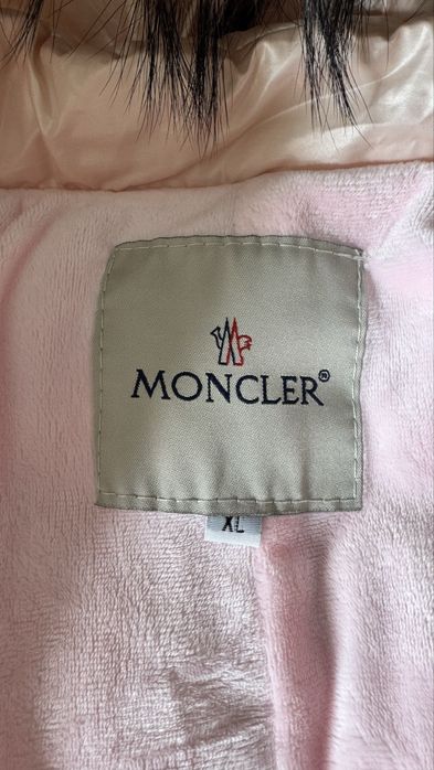 Комбинизон зимний от Moncler