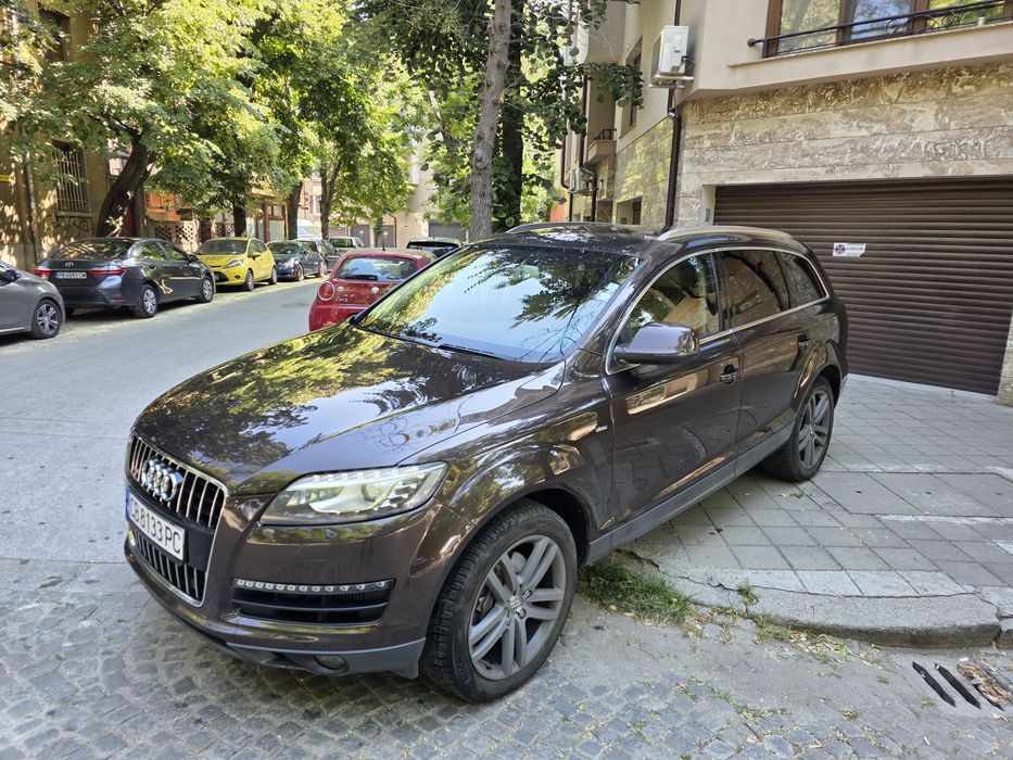 Audi q7 4.2d s- line