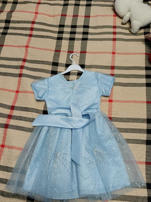 Пррдам платья голубое