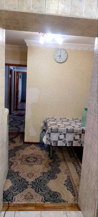 Risiviy Bozor Magnit yaqinida 3xonalik kvartira Arendaga beriladi.