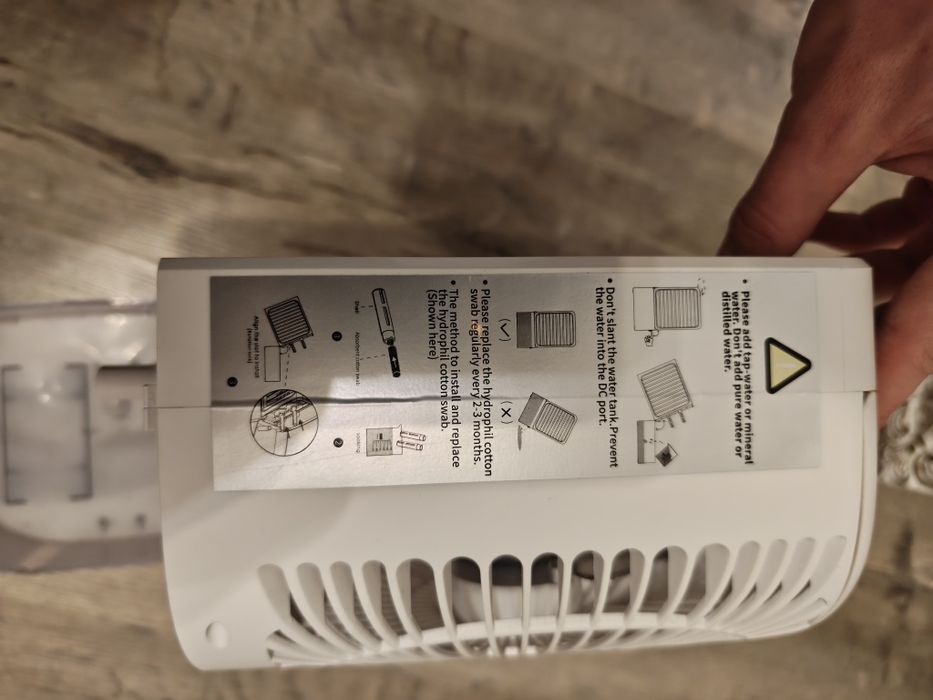 Mini aer condiționat cu apă