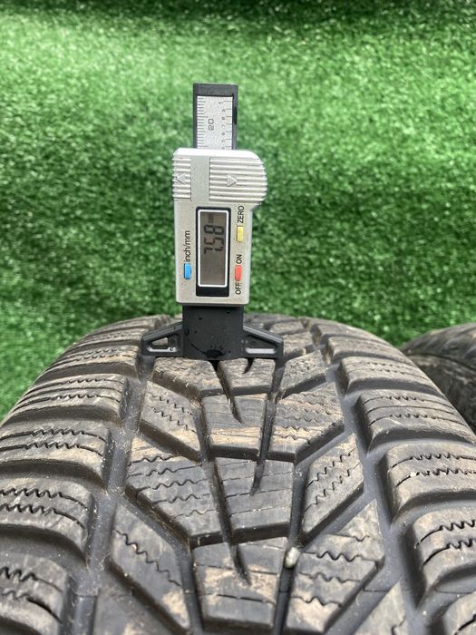 Set 2 anvelope iarna Hankook Winter I Cept Evo3 215 60 17 96H 7,5mm