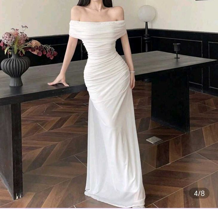 Бяла рокля shein