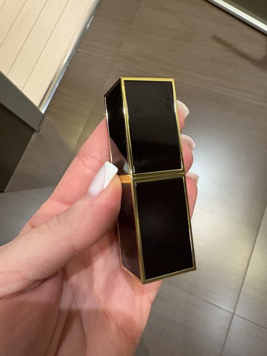 Червило Tom Ford, Iconic nude