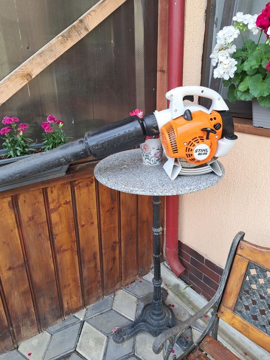 Suflanta Stihl BG 66