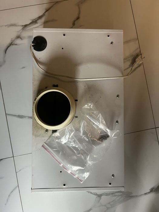 Продам вытежку MILFAN