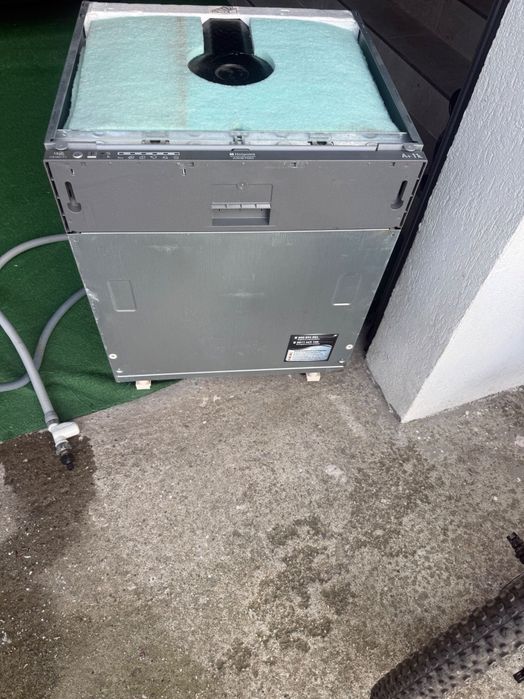 Mașina spălat vase Ariston hotpoint