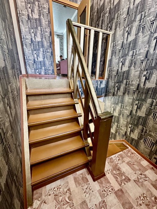 Продам  5 - комнатный дом в посёлке Топар.