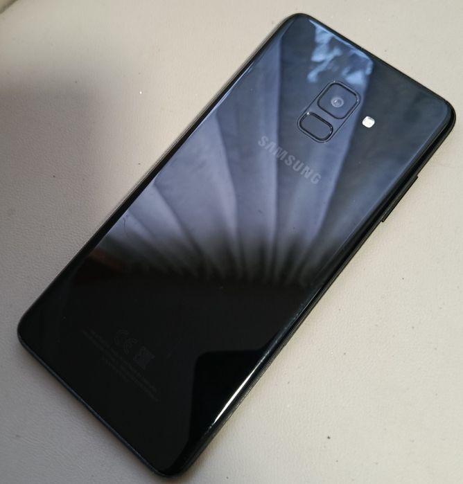 Samsung galaxy A8 plus 32 Гб