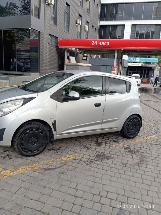 Spark 2011-yil MT SROCHNO спарк