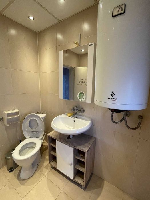 Продава се Четиристаен апартамент в Пловдив, Каменица 1 - 114 кв.м за 1930 €/кв.м - Снимка #12