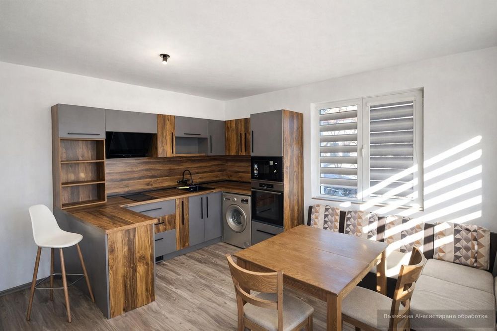 Тристаен апартамент в кв. Гагарин