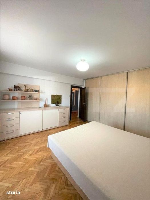 Apartament 3 camere, decomandat, 80 mp, balcon, Piata Cipariu