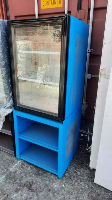 Продам барные витринные холодильники