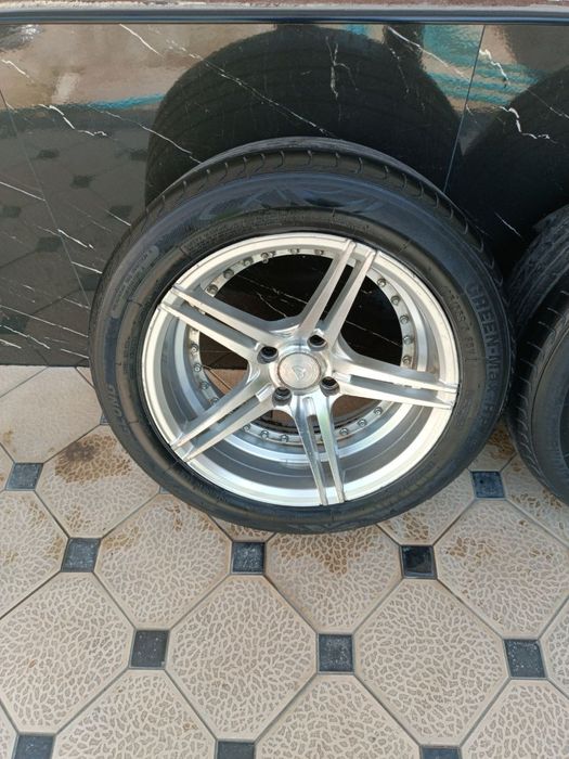 Vossen Diska Balon Srochna Skitkada 195 55 R15 Holati Ortacha