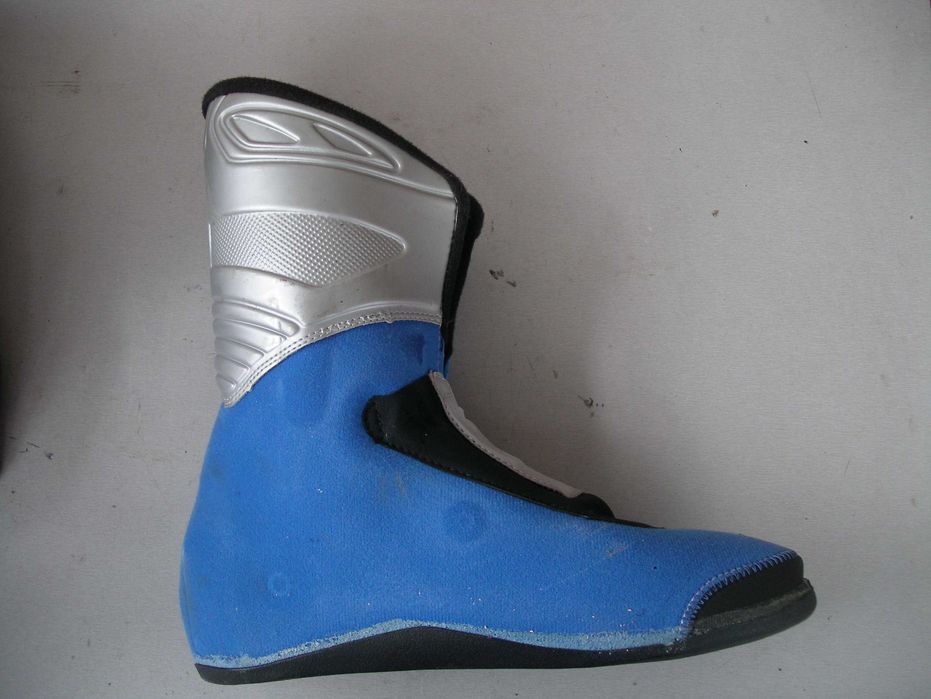 Ски обувки номер 48