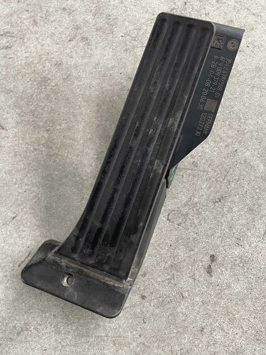 Pedala acceleratie Bmw cod 6786588