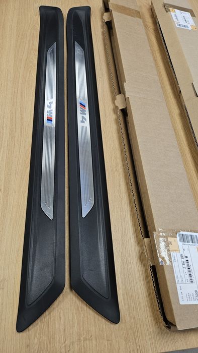 Части за БМВ М4 - лип спойлер,прагове М4 оем, бъбреци оем.