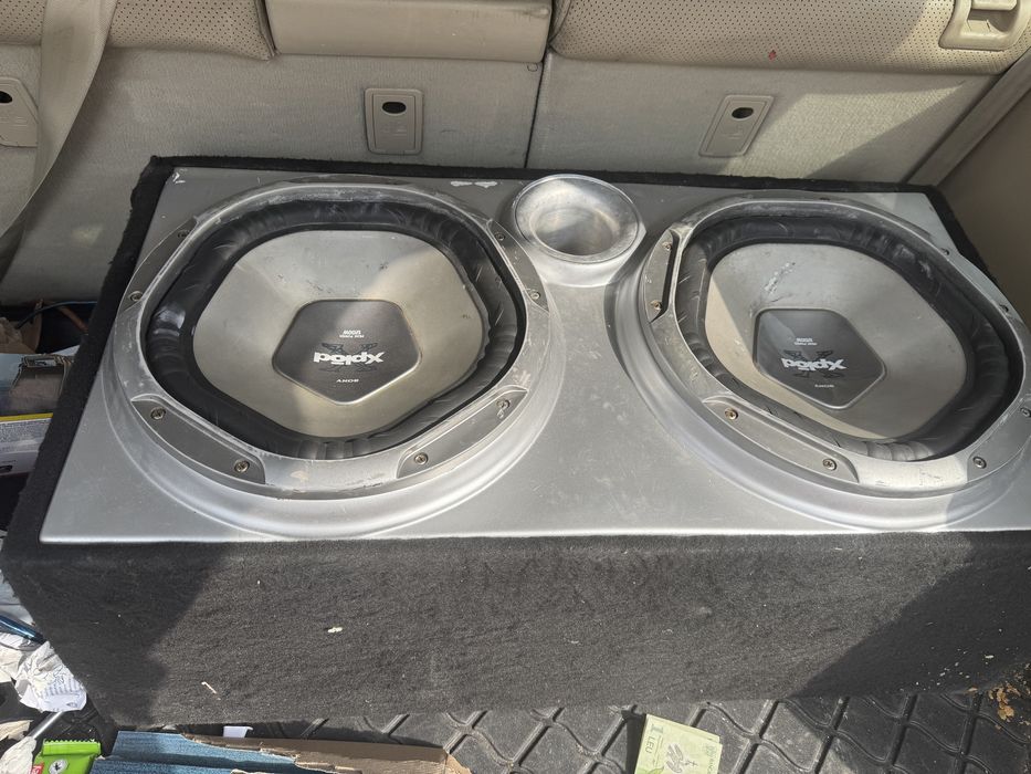 Tun de bass cu statie sony xplode 1200x2