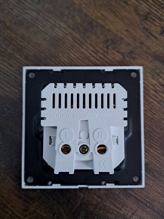 Розетка с USB type A, C